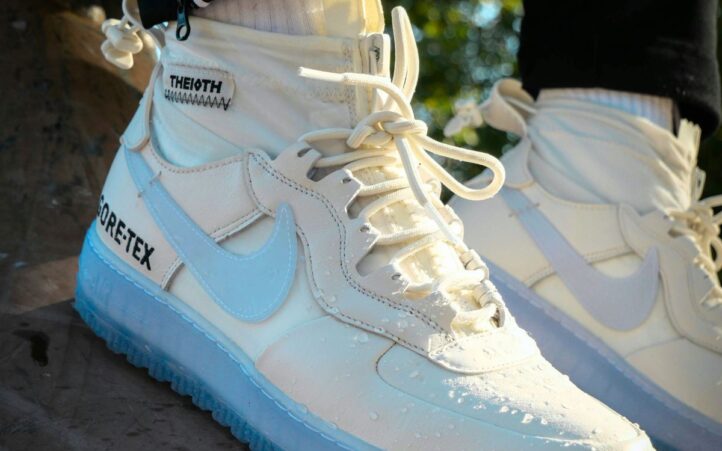Nike Air Force 1 High Gore-Tex with water-resistant Gore-Tex upper